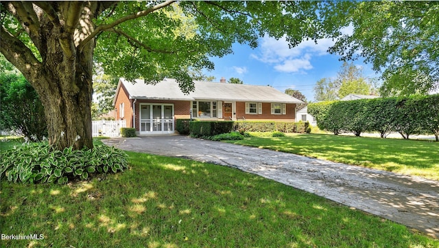 165 Harryel St, Pittsfield, MA 01201 - photo 2