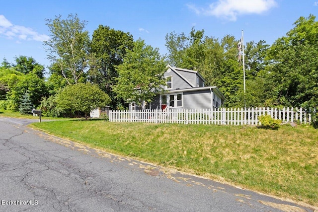97 Barth St, North Adams, MA 01247 - photo 4
