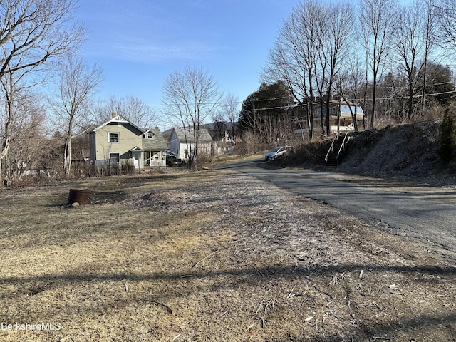 2-10 First St, Adams, MA 01220