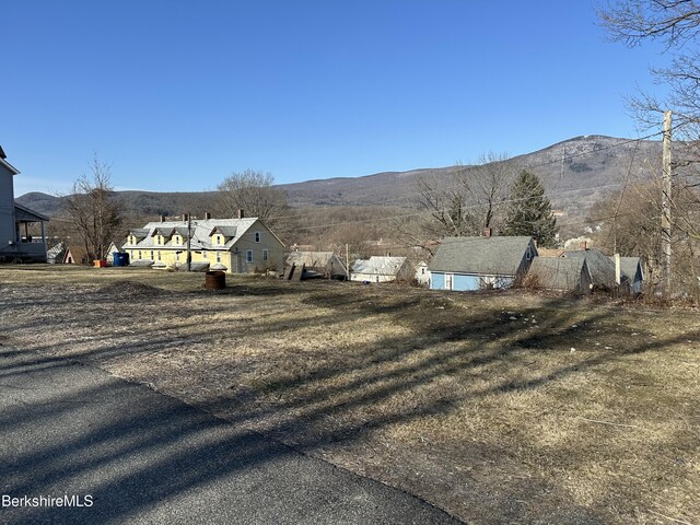 2-10 First St, Adams, MA 01220