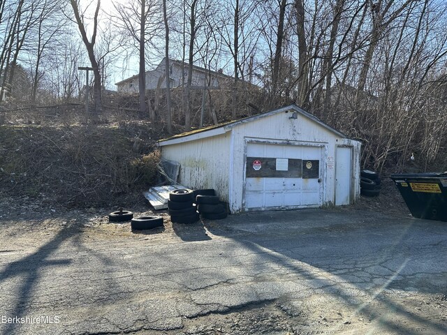 2-10 First St, Adams, MA 01220