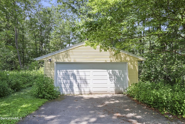 11 Squanto Rd, Lanesborough, MA 01237 - photo 31
