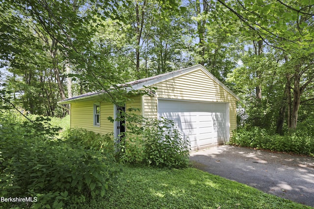 11 Squanto Rd, Lanesborough, MA 01237 - photo 30