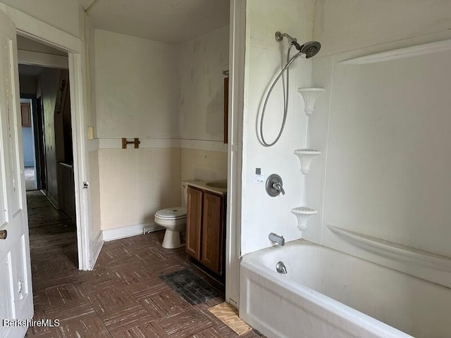 27-29 Daniels Ave, Pittsfield, MA 01201 - full bath featuring tub / shower combination and vanity