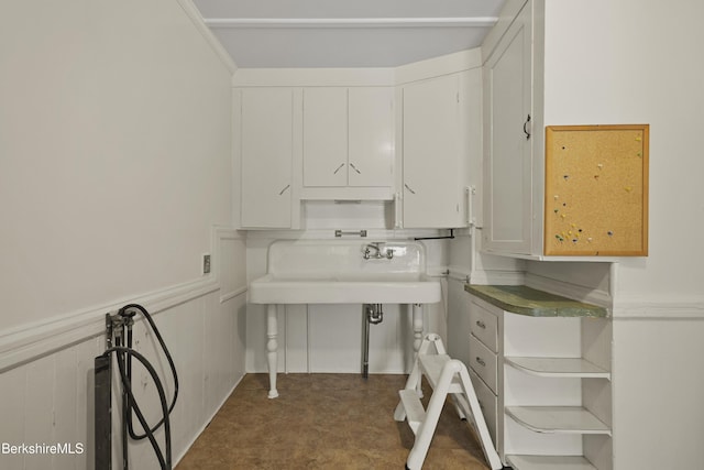 34-36 Crandall St, Adams, MA 01220 - laundry area with a sink