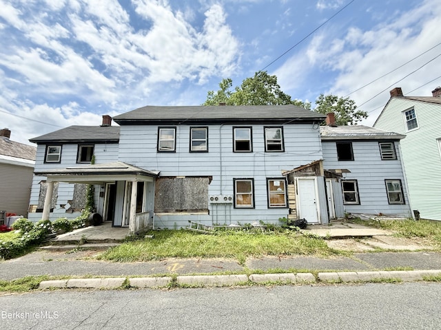 7-13 Marietta St, North Adams, MA 01247 - photo 1