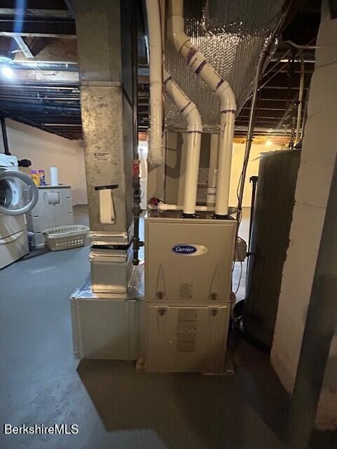 62 Maple Grove Dr, Pittsfield, MA 01201 - utility room featuring water heater