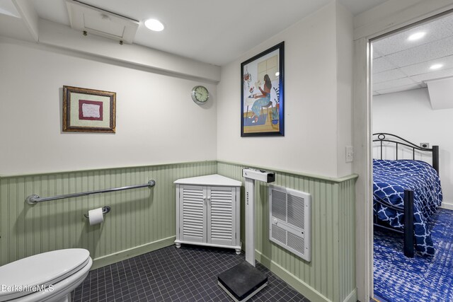 4 Woodlawn Dr, Williamstown, MA 01267 - bathroom with wainscoting, toilet, recessed lighting, tile patterned flooring, and baseboards
