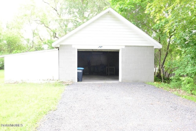 26 Davis St, Pittsfield, MA 01201 - detached garage featuring driveway