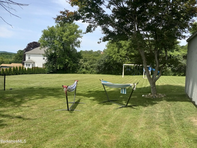 17 Crane Ave, Pittsfield, MA 01201 - view of home's community featuring a lawn