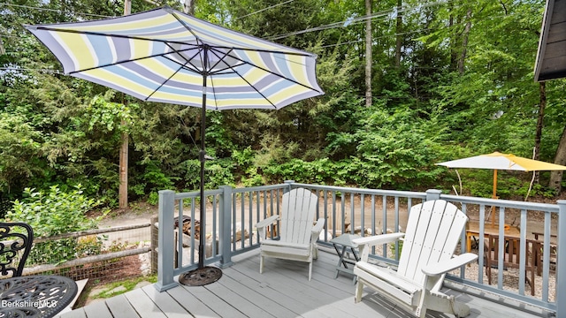 25 Pine St, New Marlborough, MA 01230 - view of wooden deck