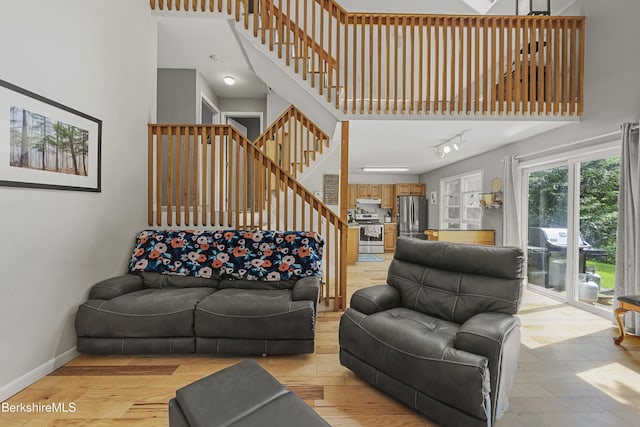 1052 Beaver Pond Mdws, Hancock, MA 01237 - photo 6