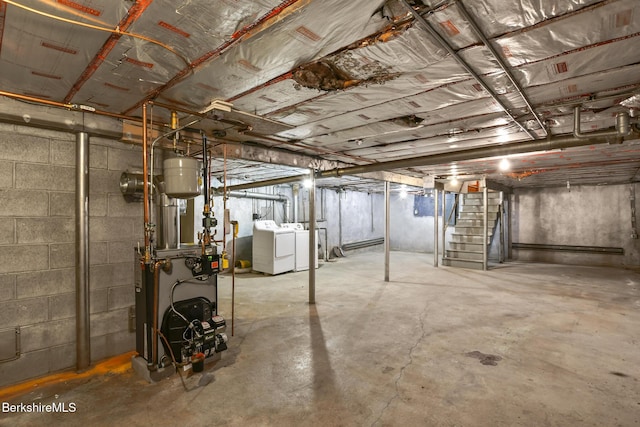 basement with washer and dryer