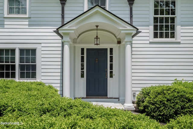 1030 W St, Pittsfield, MA 01201 - doorway to property