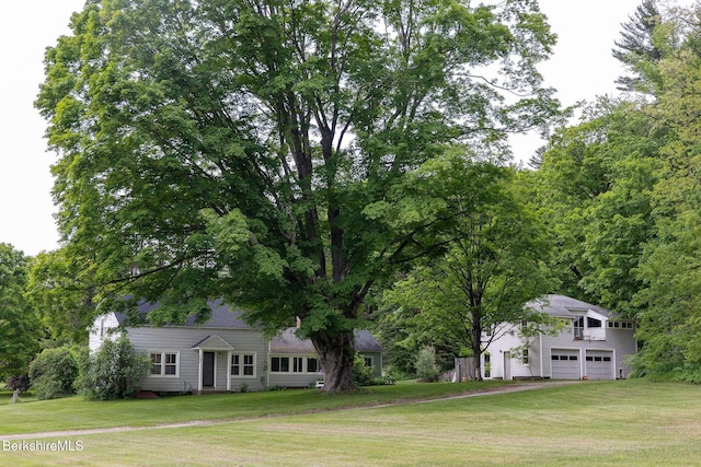 649 Hewins St, Sheffield, MA 01257 - view of front of home featuring a front yard and driveway
