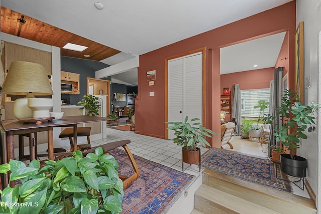 72 Cleveland St, Pittsfield, MA 01201 - living room with vaulted ceiling