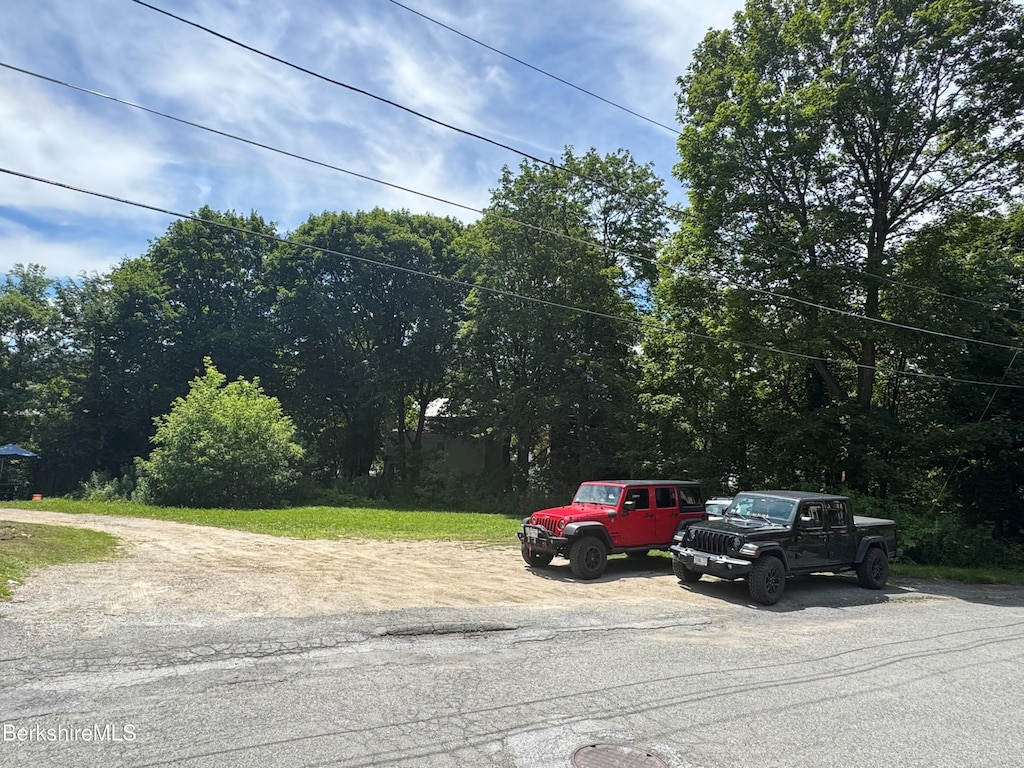 0 Arnold Pl, North Adams, MA 01247 - photo 2