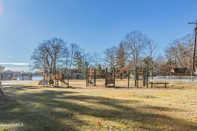 11 Bangor St, Lanesborough, MA 01237 - photo 28