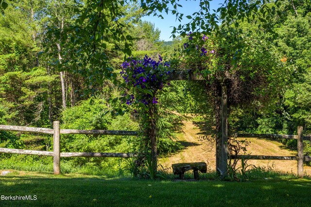 176 W Center Rd, West Stockbridge, MA 01266 - photo 44