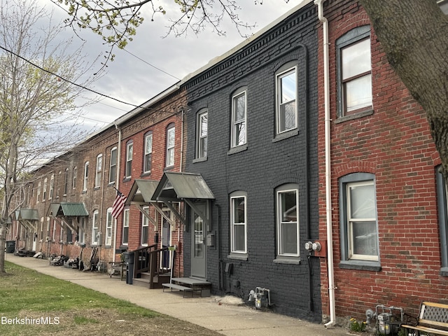 208 Columbia St, Adams, MA 01220 - view of property