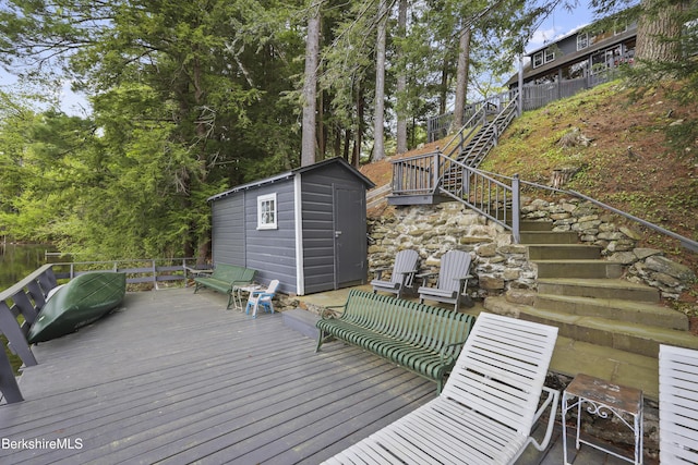 123 Bock Way, New Marlborough, MA 01230 - deck with stairs