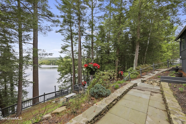 123 Bock Way, New Marlborough, MA 01230 - view of yard with a water view
