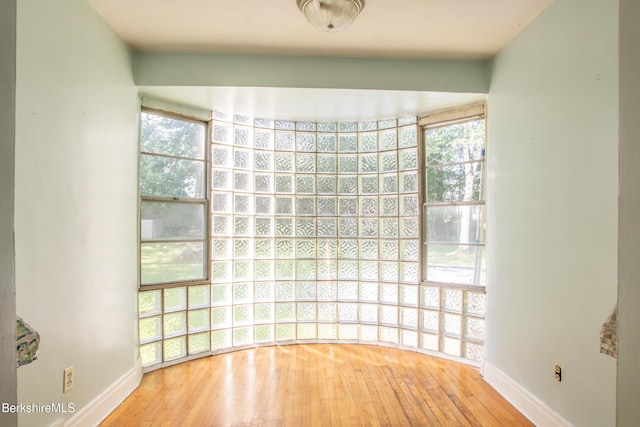 106 Sampson Pkwy, Pittsfield, MA 01201 - photo 8