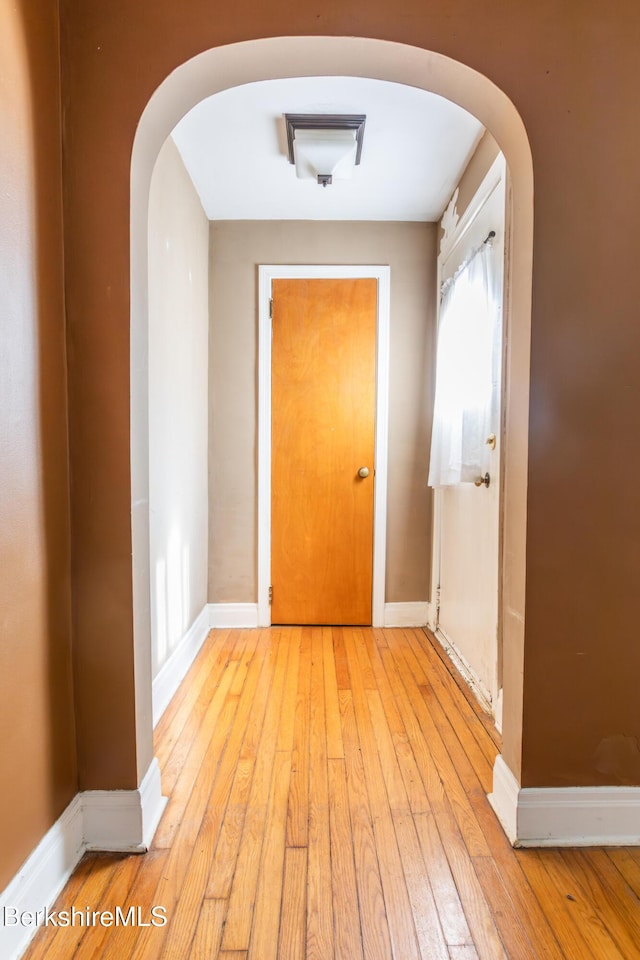106 Sampson Pkwy, Pittsfield, MA 01201 - photo 4