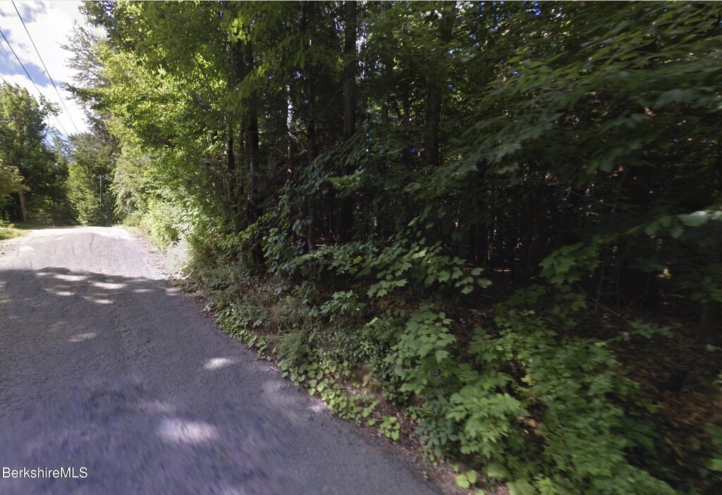 218 Johnson Rd, Dalton, MA 01226