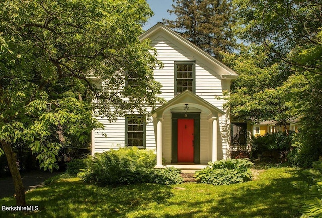 9 Yale Hill Rd, Stockbridge, MA 01262 - view of front of property featuring a front yard