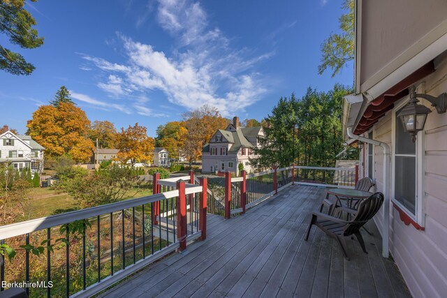 518 Main St, Great Barrington, MA 01230 - view of deck