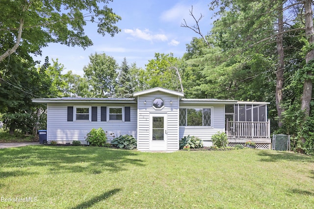 100 Cummings Ave, Pittsfield, MA 01201 - photo 1