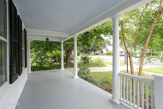 view of patio featuring covered porch