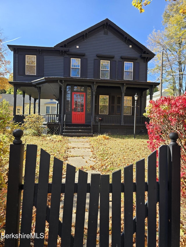 view of front of house featuring a porch