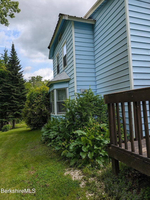 59 E Hoosac St, Adams, MA 01220 - photo 3