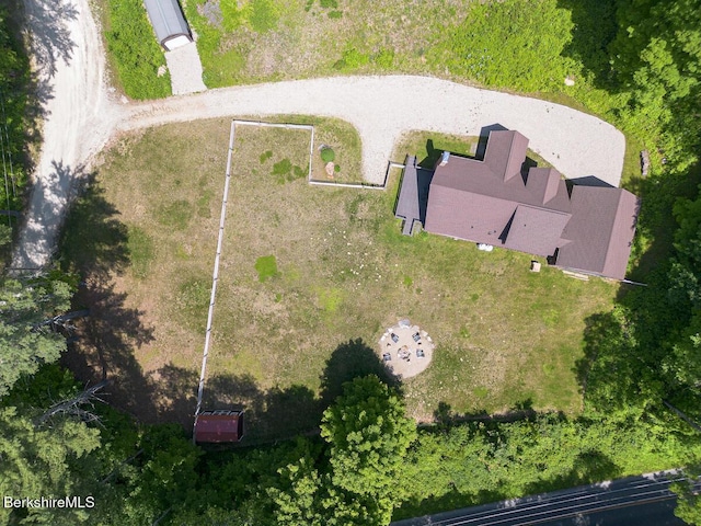 20 Hillside Ln, Sheffield, MA 01222 - drone / aerial view