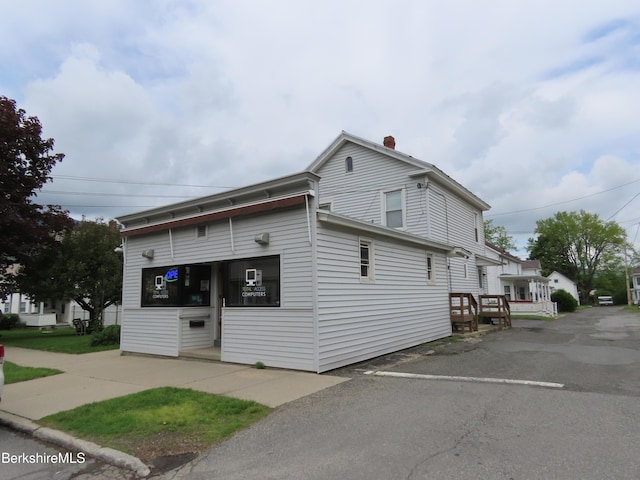 16-18 Hoosac St, Adams, MA 01220 - view of property exterior
