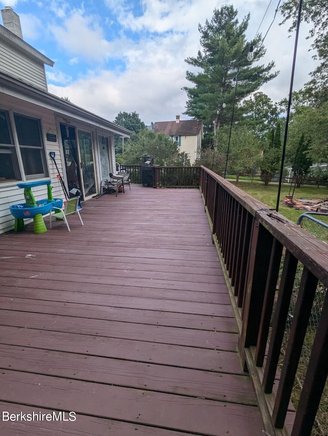 view of wooden terrace