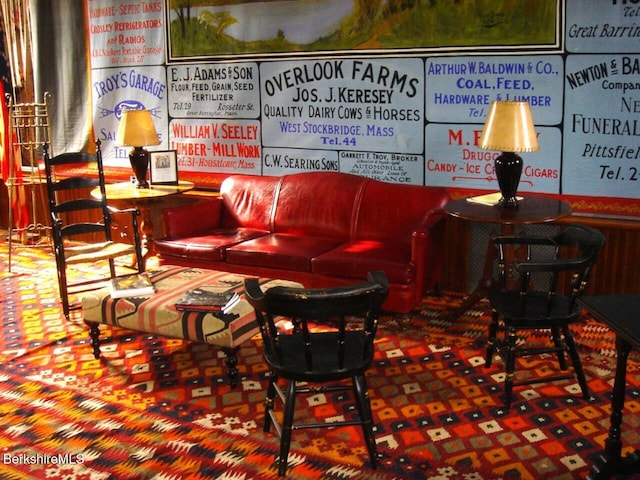 3 Swamp Rd, West Stockbridge, MA 01266 - view of building lobby