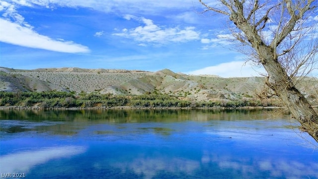 Listing photo 2 for 3700 Casino Dr, Laughlin NV 89029