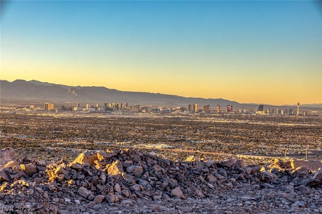 631 Alpine Smt, Henderson, NV 89012 - photo 1