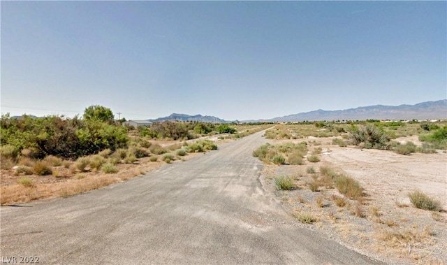 Listing photo 2 for 2740 W Old W Rd, Pahrump NV 89020