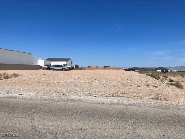 8726 Cimarron Rd, Las Vegas, NV 89113 - photo 3