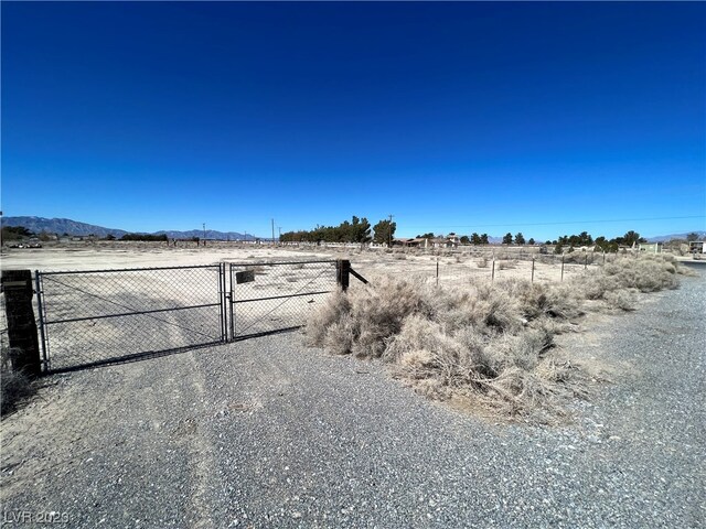 Listing photo 3 for 5080 S Sunland Ave, Pahrump NV 89061