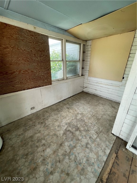 view of unfurnished room