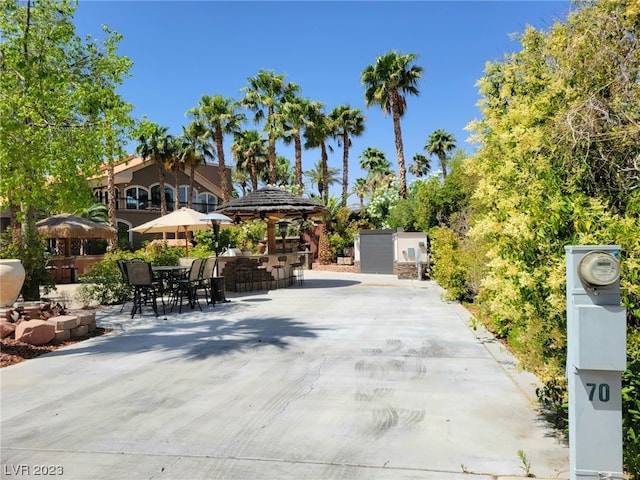 Listing photo 3 for 8175 Arville St Unit 70, Las Vegas NV 89139