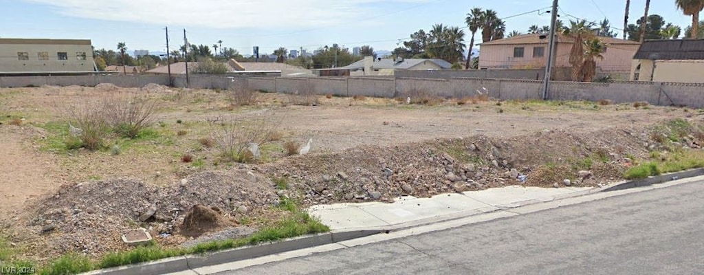 Rosanna, Las Vegas, NV 89117 - photo 1