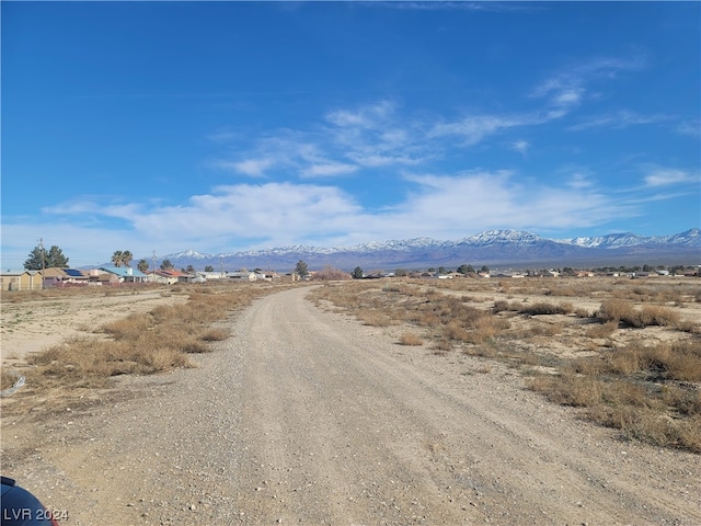 Listing photo 3 for 1611 Enchanted Mesa St, Pahrump NV 89048