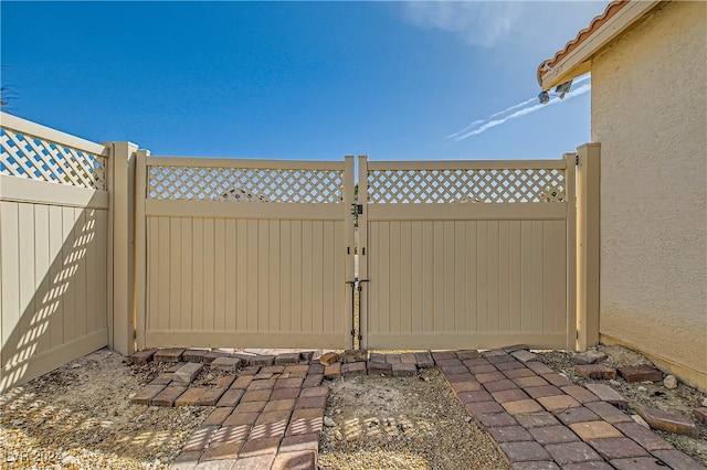 5717 Wizard Wand St, North Las Vegas, NV 89031 - view of patio with a gate