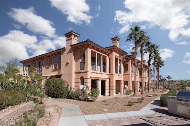 view of building exterior